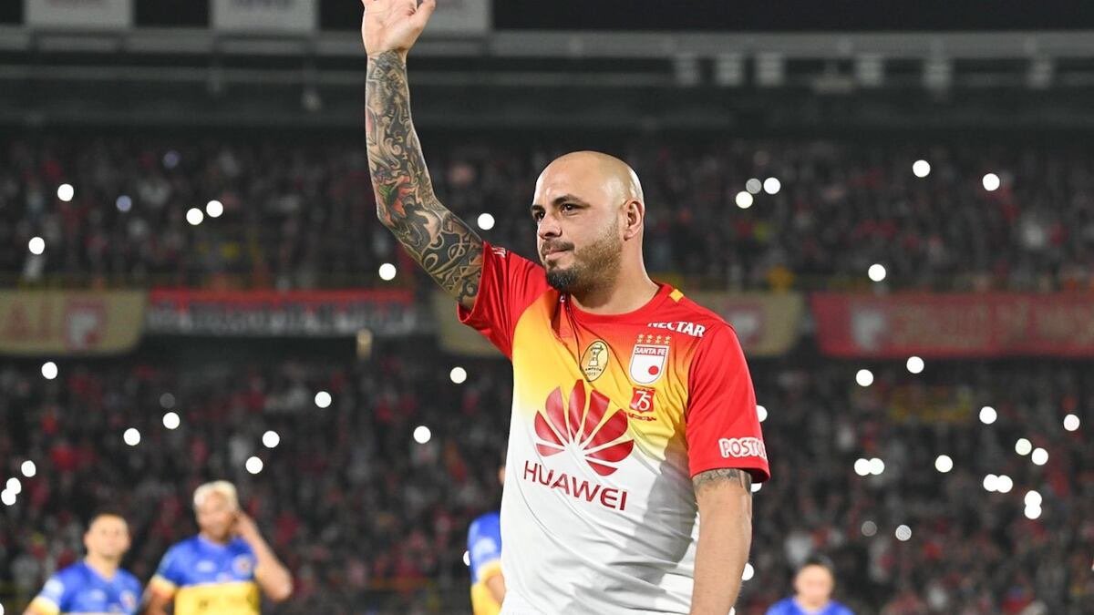 JuanJuanparuge's tweet photo. Único extranjero en este lindo partido por Colombia, ídolo !!!! https://t.co/apKDY674xj