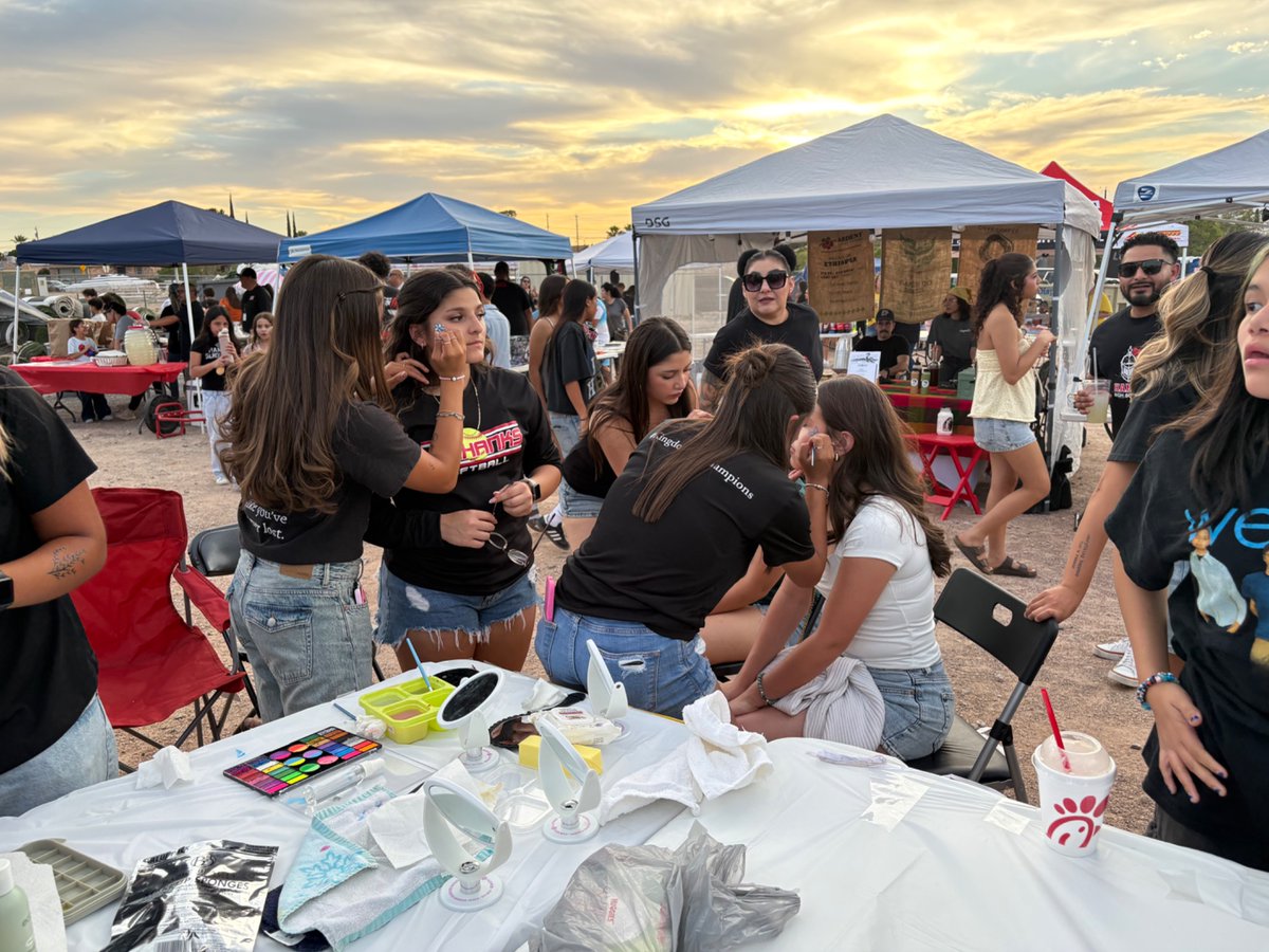 HanksSBBooster's tweet photo. Our Softball girls supporting Friday Knight Lights. Face Paint and Tattoos 🥎❤️🏈🏰 https://t.co/HrpWIVWhPX