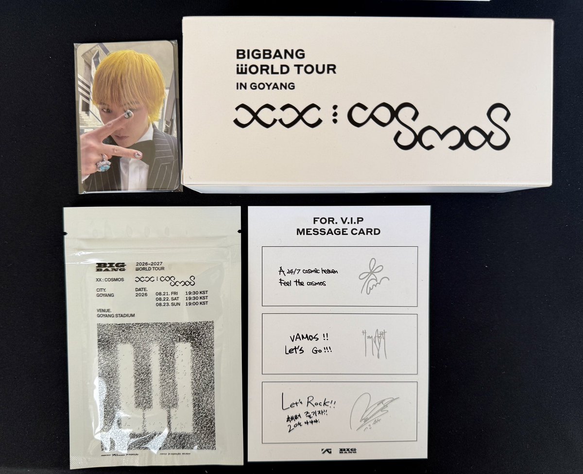 YG_GlobalVIP's tweet photo. #HELLO_VIP

📣 BIGBANG 6th V.I.P Membership BOOTH OPEN!

오늘도 BIGBANG 2026-2027 WORLD TOUR < XX : COSMOS > IN GOYANG과 함께하실 준비 되셨죠?

BIGBANG 6th V.I.P Membership BOOTH
지금 바로 오픈했습니다!

📅 2026.08.22 (SAT)
⏰ 11:00 AM ~ 6:00 PM (KST)
📍 고양 종합운동장 보조경기장 내

오늘도 날씨가 많이 무덥습니다.
수분 꼭 챙기시고, 오시는 길 조심조심 안전하게 오세요! ☀️💧

#BIGBANG #BIGBANG_6thVIPMembership #COSMOS_WORLD_TOUR_IN_GOYANG #BIGBANG_IS_BACK #20thAnniversary