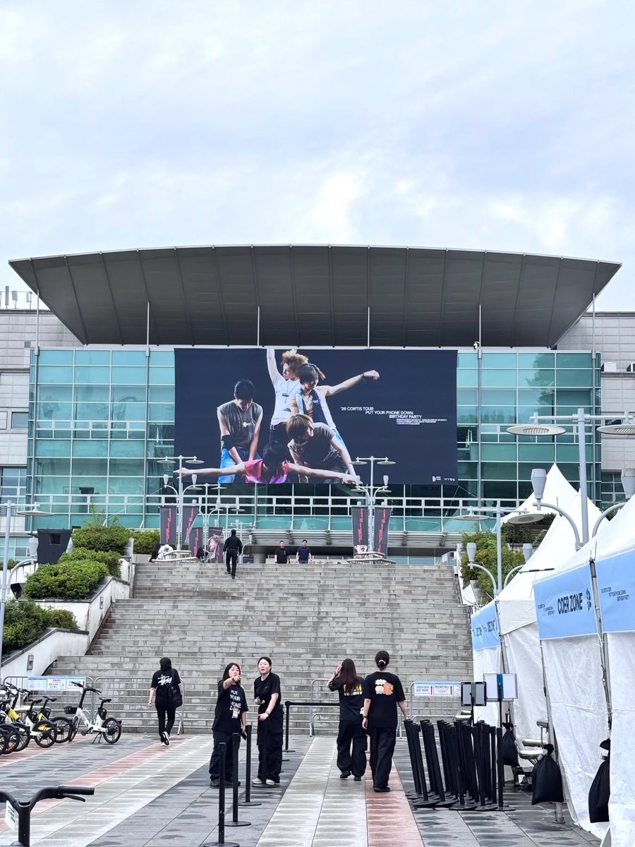 zhaoyufinesheyt's tweet photo. D-DAY https://t.co/m13GiYrV4d
