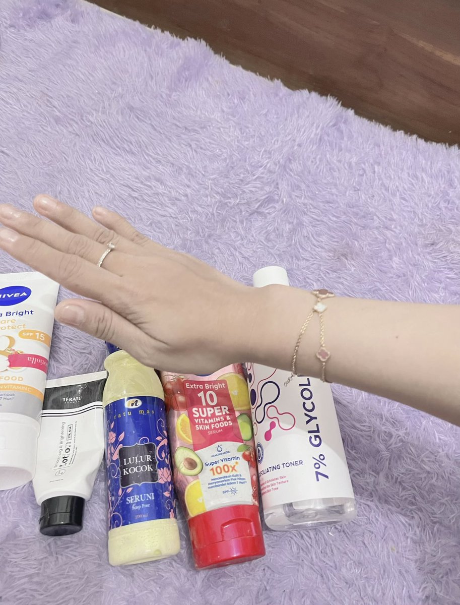 citrappg's tweet photo. Body care ala aku!!
Menurutku body care yang bagus itu bukan cuma yang bikin kulit terlihat lebih baik, tapi juga bikin kita lebih enjoy merawat diri secara rutin.😍🫵🏻
Sinii aku spill apaa aajaaah🤭

Pertama;
👇🏻👇🏻👇🏻 https://t.co/icFGFvl1V2