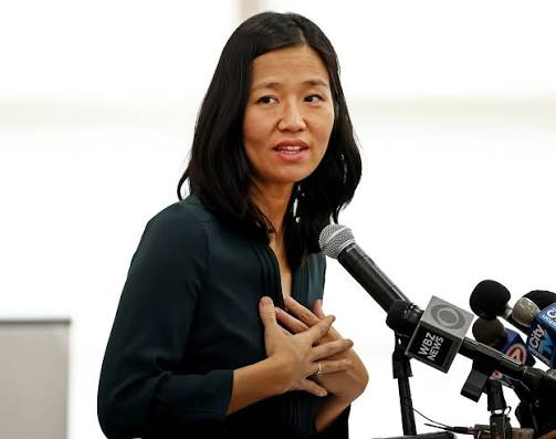 chestermtam's tweet photo. Boston Mayor Michelle Wu is calling for the state to end Proposition 2½, the long-standing law that caps how much cities and towns can raise property taxes each year. 

She’s arguing that the 2.5% limit is making it harder for municipalities to keep up with rising costs for schools, public safety, infrastructure, and everything else while budgets stay tight.

The law that keeps property tax hikes in check is under attack. Are you okay with that?