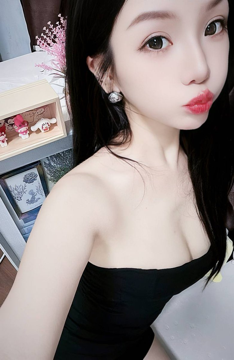 peipeis1998's tweet photo. 不得不承认，哥哥们用激烈的手段最终还是成功的在我心里攻占了一些地盘，每次在厨房 被哥哥强行进入身体的时候 还是会有很强烈的羞耻心🥺🥺🥺 https://t.co/7ZTKr8pBe0