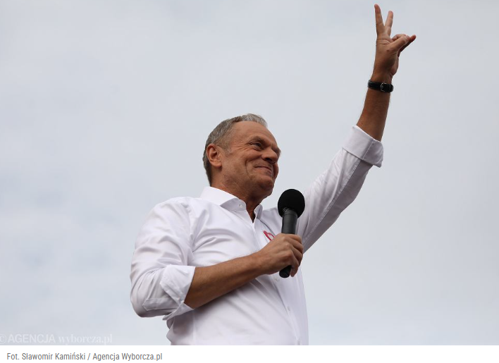 AleksZawisza's tweet photo. Mając wybór, choć nie chciałam, bo oczekiwałam jedności, wybieram Donalda Tuska.
Nie wesprę w apelach ws. Macieja Berka części dziennikarzy,prawników,czy organizacji.
To Tusk wrócił,harował i haruje, odzyskał kasę z KPO, pozycję Polski, buduje bezpieczeństwo,gospodarkę, wszystko. https://t.co/UQk5ukN7gA