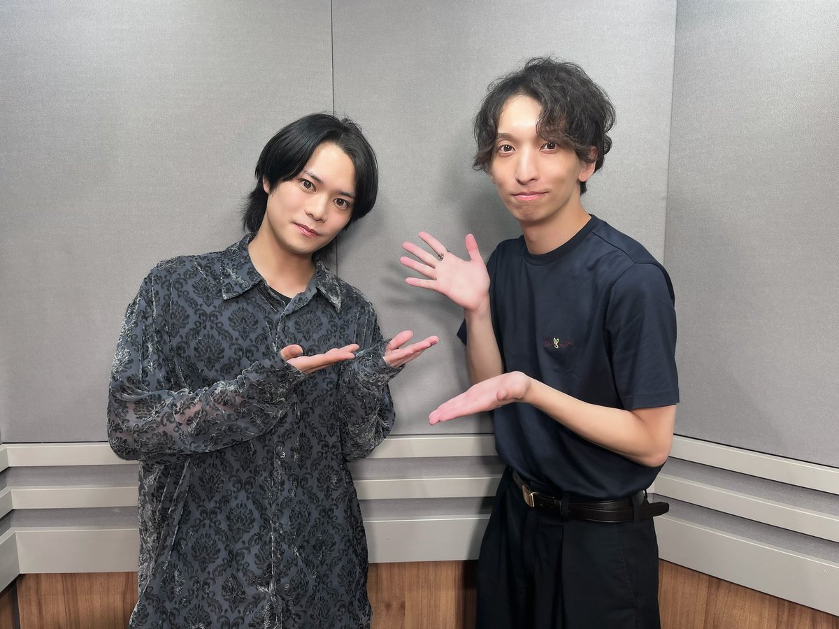 patch_run's tweet photo. 三好大貴のラジオ『3TUNES』📻

8/21(金) #パーフェクトの日
記念すべき125回目の配信‼️

#チェンステ 我らが
最強で最高でパーフェクトな座長
直武くんがゲストに登場です🎵

舞台の裏側や稽古場エピソードetc…
週末のお供に是非〜✨

番組HP：https://t.co/HtnABOwFIU
公式ハッシュタグ：#3TUNES https://t.co/Ekzk3iPA1k