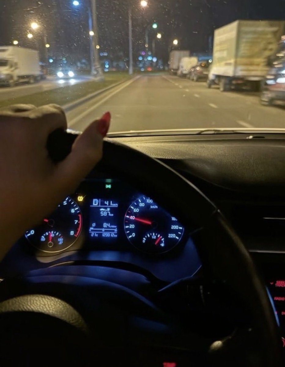 txs_q27's tweet photo. Late night car meet rn #houston #htx #cypress #katy https://t.co/mO8G55I3qN
