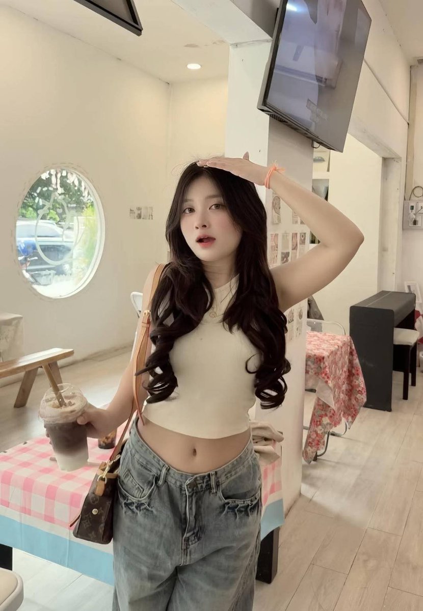 YaelPho's tweet photo. 💄"ตอนแรกก็ไม่เชื่อ จนกระทั่งลองใช้เอง... ไอเทมลับที่บิวตี้บล็อกเกอร์เกาหลีโหวตให้เป็น
…………
อันดับ 1!" 🦋 ครีมกันแดดเนื้อซูเฟล่ บางเบา คุมมันนาน 🌤️

600/1

🔗https://t.co/Li6gYCOb0W

😙🏖️😙🍵🏖️😙😙🏖️#รับงานขอนแก่น 💯😠♑♑😠🥲😠
รับงานขอนแก่น https://t.co/h54QQ4vP8a