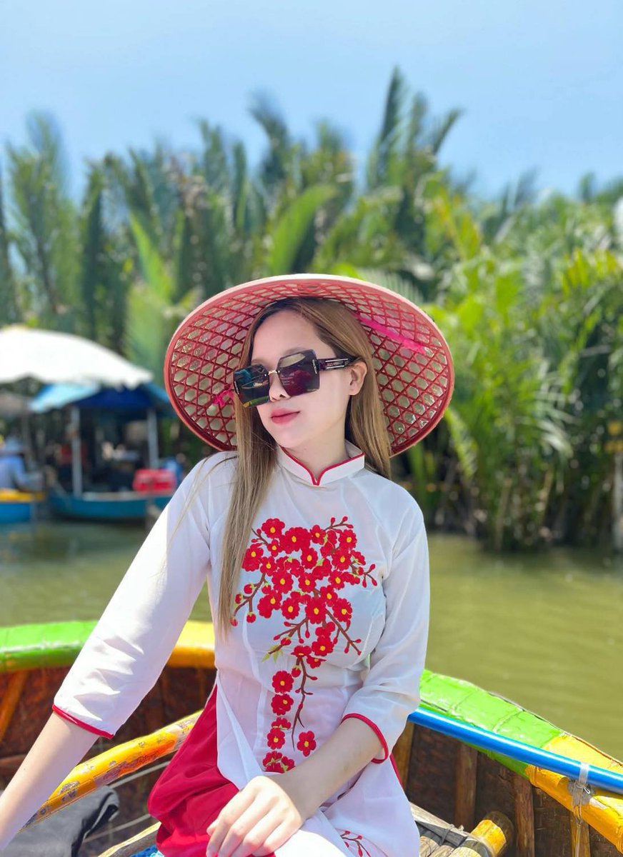 YaelPho's tweet photo. 💄"ตอนแรกก็ไม่เชื่อ จนกระทั่งลองใช้เอง... ไอเทมลับที่บิวตี้บล็อกเกอร์เกาหลีโหวตให้เป็น
…………
อันดับ 1!" 🦋 ครีมกันแดดเนื้อซูเฟล่ บางเบา คุมมันนาน 🌤️

600/1

🔗https://t.co/UmLgkS0BPS

🛩️🏇🛩️🏇💯#รับงานขอนแก่น 🌊🍧🌊🏖️💯💯🍧😠
รับงานขอนแก่น https://t.co/Cv4B1356aZ
