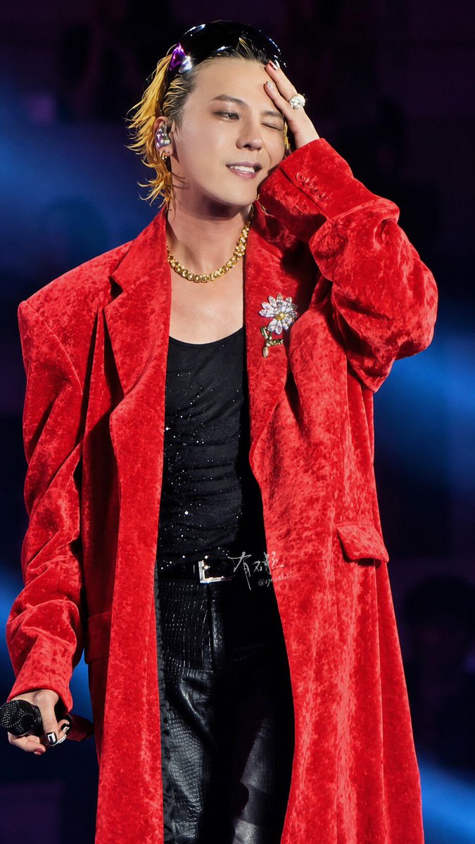 ZashikiforGD's tweet photo. GDaddy

©youshili_

#GD #GDRAGON #지디 #지드래곤 #권지용
#kwonjiyong #權志龍 #위버맨쉬  #ジヨン
#BIGBANG20주년 https://t.co/RPQGtEFasD