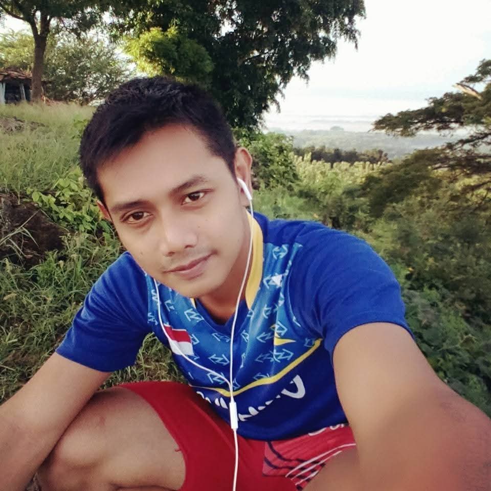 AvendiAvin's tweet photo. @JEOCZ Bulu ketiaknya jangan dicukur bang🤤🤤 https://t.co/p9Qj1kOoTf