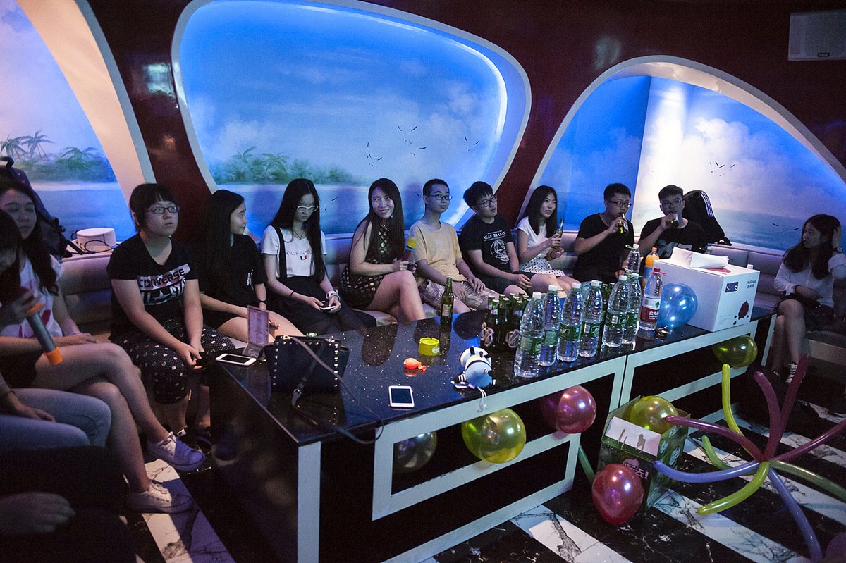 Billycarrier7's tweet photo. Singing your heart out at the KTV! Catchy tunes, good vibes, and endless fun with friends tonight https://t.co/m7Dt5SeZaG
