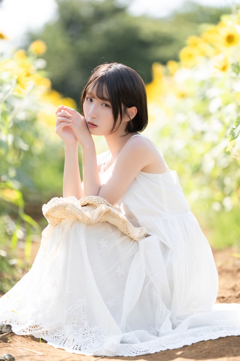 naga8940's tweet photo. 🌻🌻🌻 https://t.co/Ghsvs5GRoi