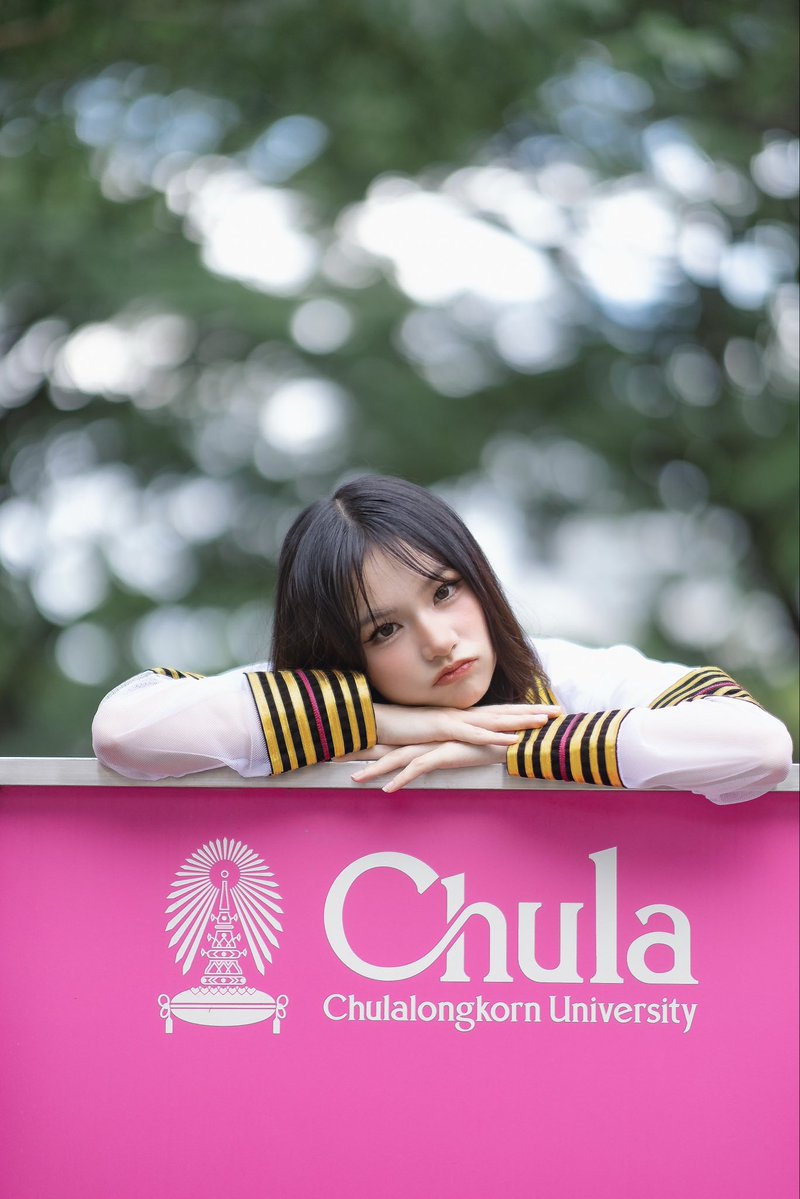 itsnichhhh's tweet photo. กราบเรียนเชิญมาดูชุดครุยส๊วยๆคับพ่อเเม่พี่น้อง
📍 Faculty of Engineering, Chulalongkorn University
🗓️ 5 Sep, 2 Oct 
⏰ 1 PM onwards
เจอกันคับบ💕⚙️ 
#NICH_SNS https://t.co/86NxHaJXDP