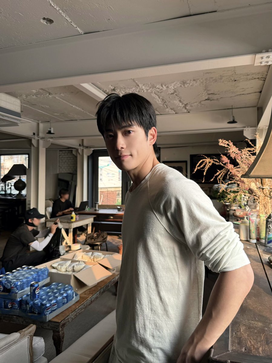 cszainz's tweet photo. 𝖺𝗋𝗍   𝖽𝗂𝗋𝖾𝖼𝗍𝗂𝗈𝗇   :   𝗆𝖾 https://t.co/ykPqhWREEo