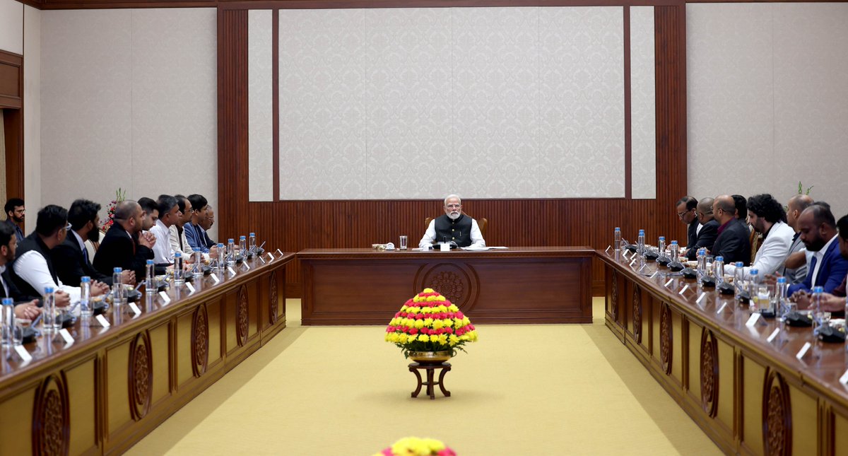 chiran333's tweet photo. Privileged to have met Hon'ble PM Shri @narendramodi, representing @CosmoserveSpace, the youngest company among 20 space tech startups invited to Seva Teerth.

What surprised me is that PM Modi remembered our Paris conversation at VivaTech with President @EmmanuelMacron, and asked about its outcome. He also suggested we collaborate with international environmental organizations to scale up our space debris removal solutions. 🌍

🧵 Key takeaways:

1️⃣ Congratulated founders for believing in the govt's space policy & taking the entrepreneurial leap. Consistent progress is now the ask.

2️⃣ India is at a pivotal moment — talent to build world-class tech at costs no other nation can match. Time to seize this and serve the globe.

3️⃣ As Gujarat CM, he used space tech to plan school distribution & mobile tower placement. Insisted every department must now leverage space.

4️⃣ Build for agriculture & beyond. Serve humanity and raise awareness on space-based solutions.

5️⃣ Space holds immense potential. Time to tap in.

6️⃣ Urged startups to engage with Atal Tinkering Labs to inspire school kids.

Thank you @INSPACeIND for the opportunity 🙏

Happy National Space Day 🇮🇳 — August 23
#NSpD2026 #SpaceTech #ADR
