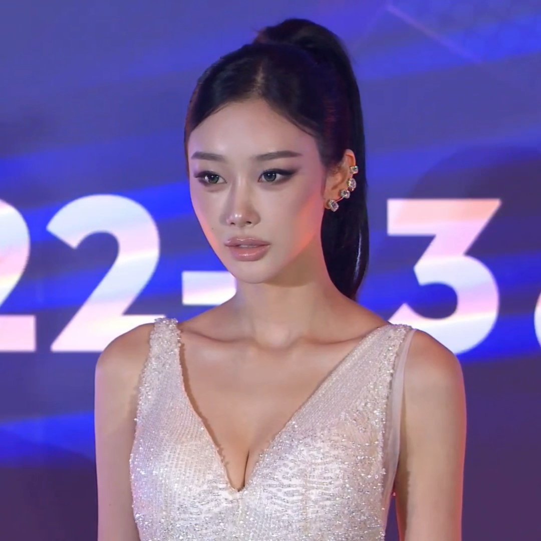 aeriminded's tweet photo. GISELLE'S FACE CARD https://t.co/Z4PEISdRuV