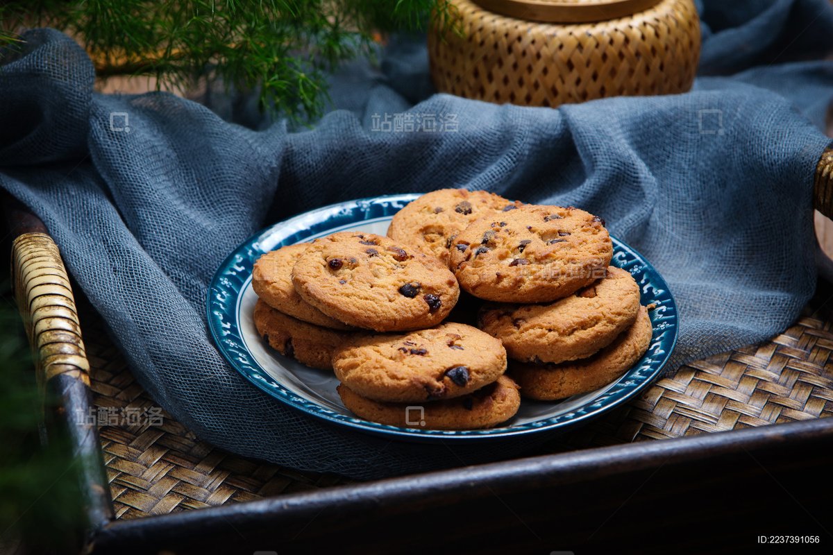 PeytonMerimi's tweet photo. Hoy hornee galletas de chispas de chocolate desde cero, el aroma llenó toda la casa y quedaron más deliciosas de lo que esperaba! https://t.co/R79FdZVfzn