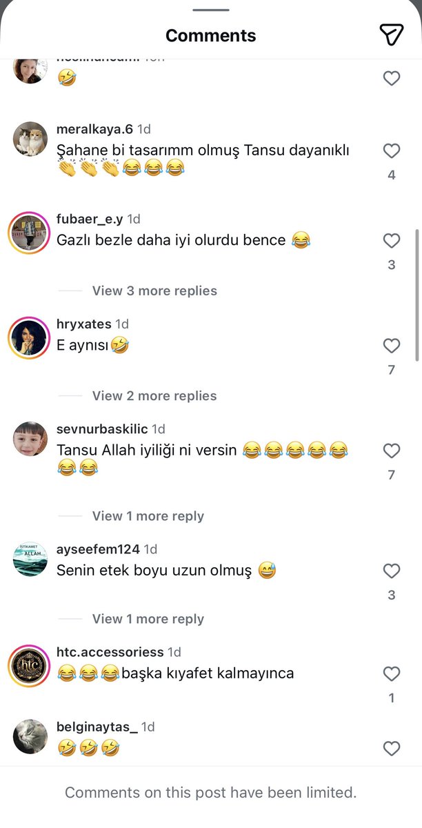 zihinselorgazm's tweet photo. Instagram vs Twitter https://t.co/0OBkyF6n7L
