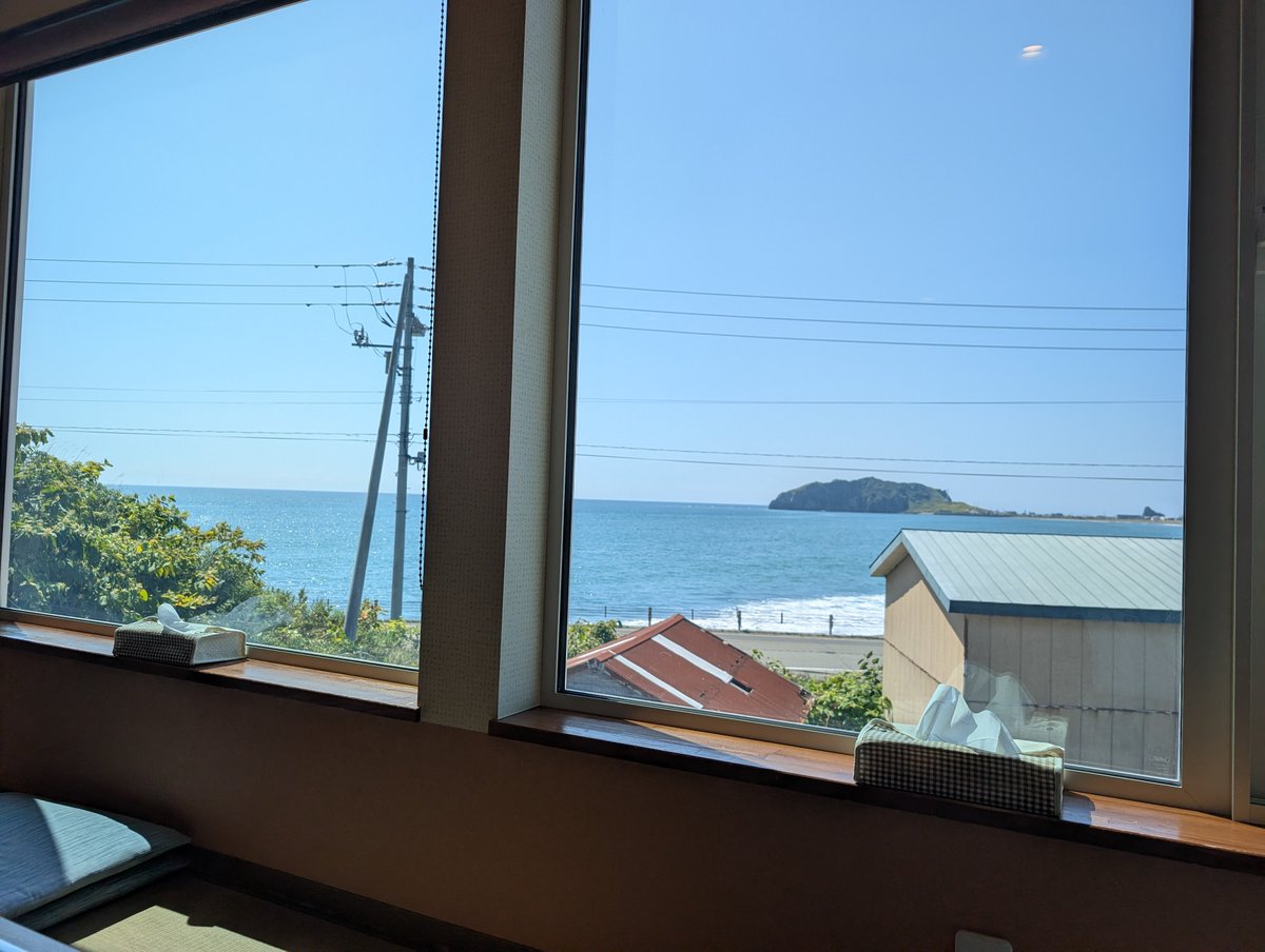 Laveniki's tweet photo. 生まれた日なので？柄にもなくオールからの新千歳空港温泉からの日高方面へ https://t.co/gyYyuFLVIa