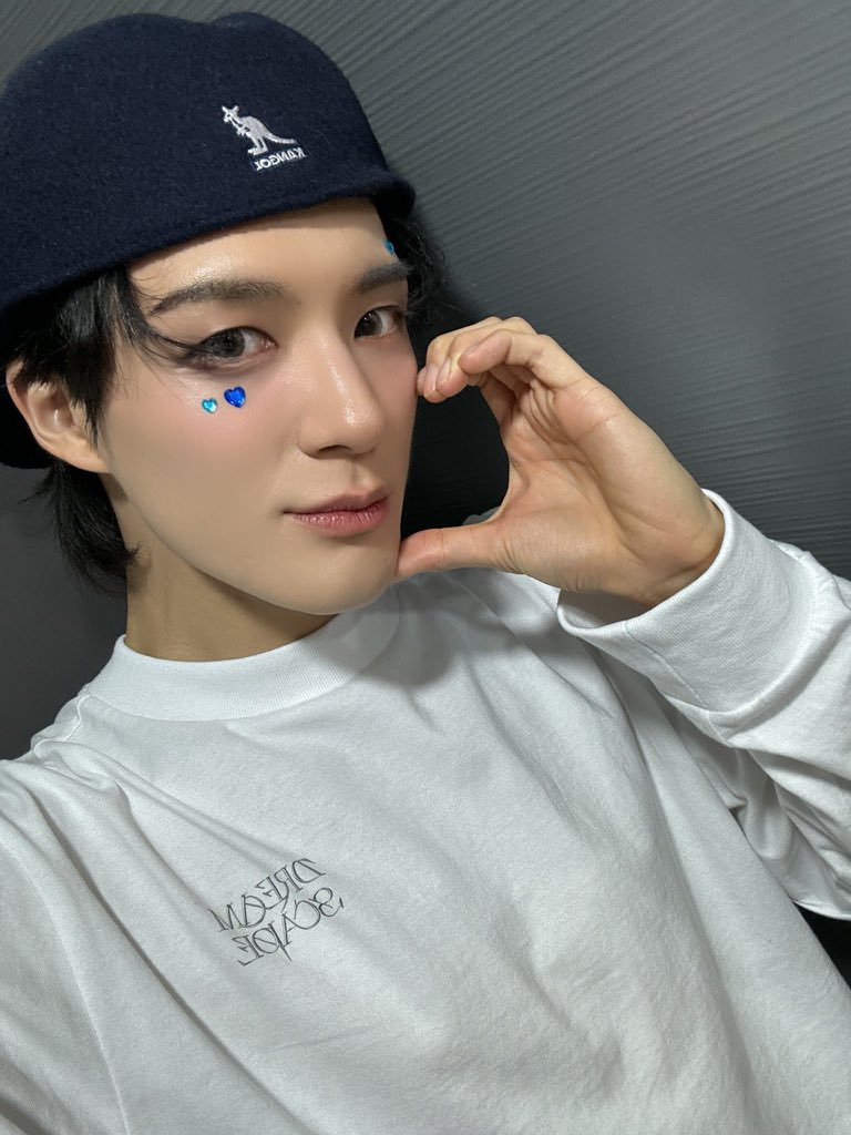 MellowLJeno's tweet photo. @MellowSoobinn https://t.co/7b018WDLQW