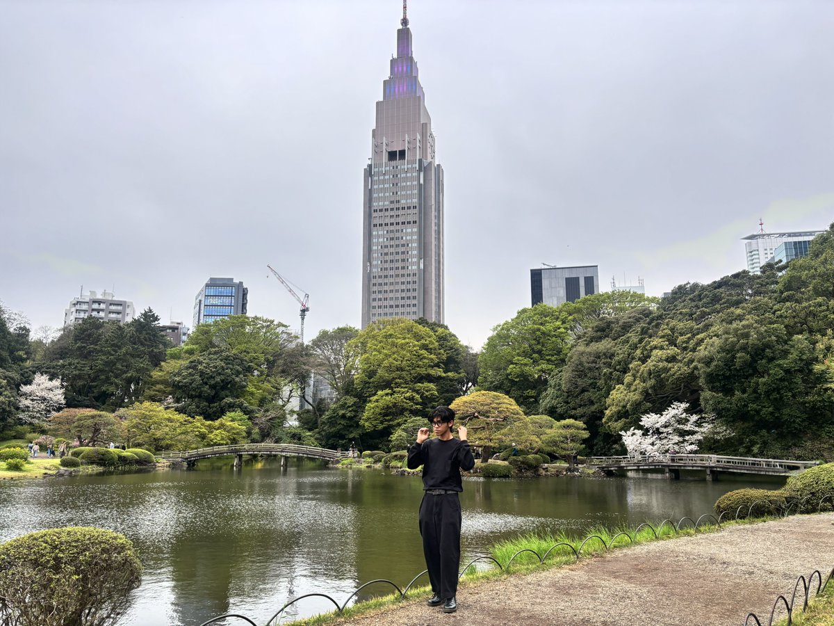 ryuuwccy's tweet photo. love with my black outfit <3 https://t.co/xCtoeEHs2X