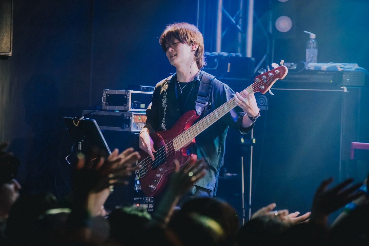 Ndegeocelloman's tweet photo. 2026/08/21-"[ Ku:ui(@91_kuui )2nd ONE MAN LIVE "u:u" ] at yogibo HOLY MOUNTAIN"

📸(@FrolicRobe )🙏🙏🙏

#ku_ui https://t.co/6QGJiUazxx