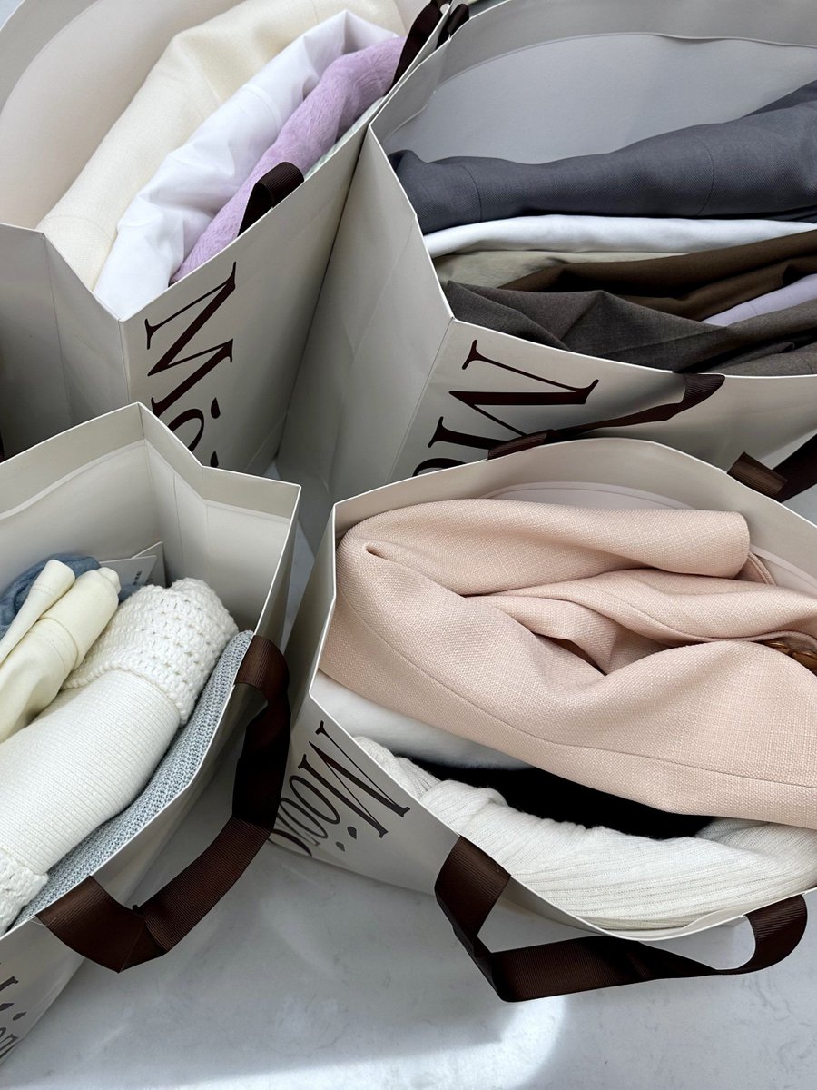 lee_masmon's tweet photo. Just folded the last load of laundry and realized I didn’t even bump my elbow while stacking! Small win = big vibe today. https://t.co/yB7cBHamdc