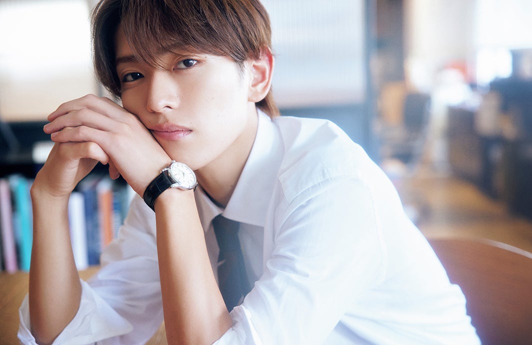 modelpress's tweet photo. ACEes深田竜生「Oggi」登場
周囲から愛される“理想の後輩役”熱演💚

メンバー・浮所飛貴から貰った
“自信に繋がった”ひと言明かす

📖8/28発売
https://t.co/dQo5uSLuZx

▫️グループの仲良しエピソード
▫️アイドルという職業への想いや信念 https://t.co/NpsGjd2LgB