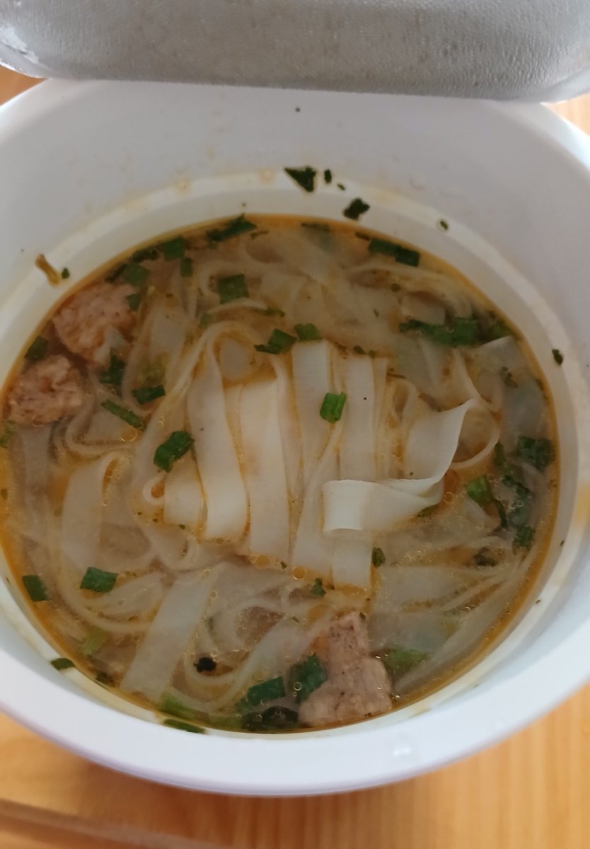 togepanman's tweet photo. ベトナムのPhở食べるフォ〜😆🍜✨ https://t.co/z43SW1vZtQ