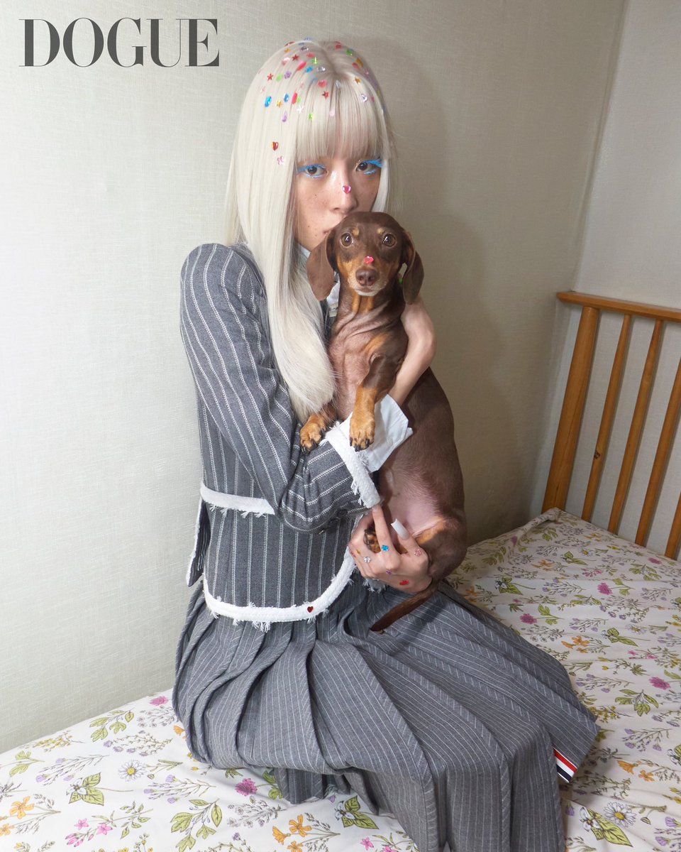 hayhwaaa's tweet photo. まってVOGUE KOREAやばい #DOGUE https://t.co/rl5JZW6uiB