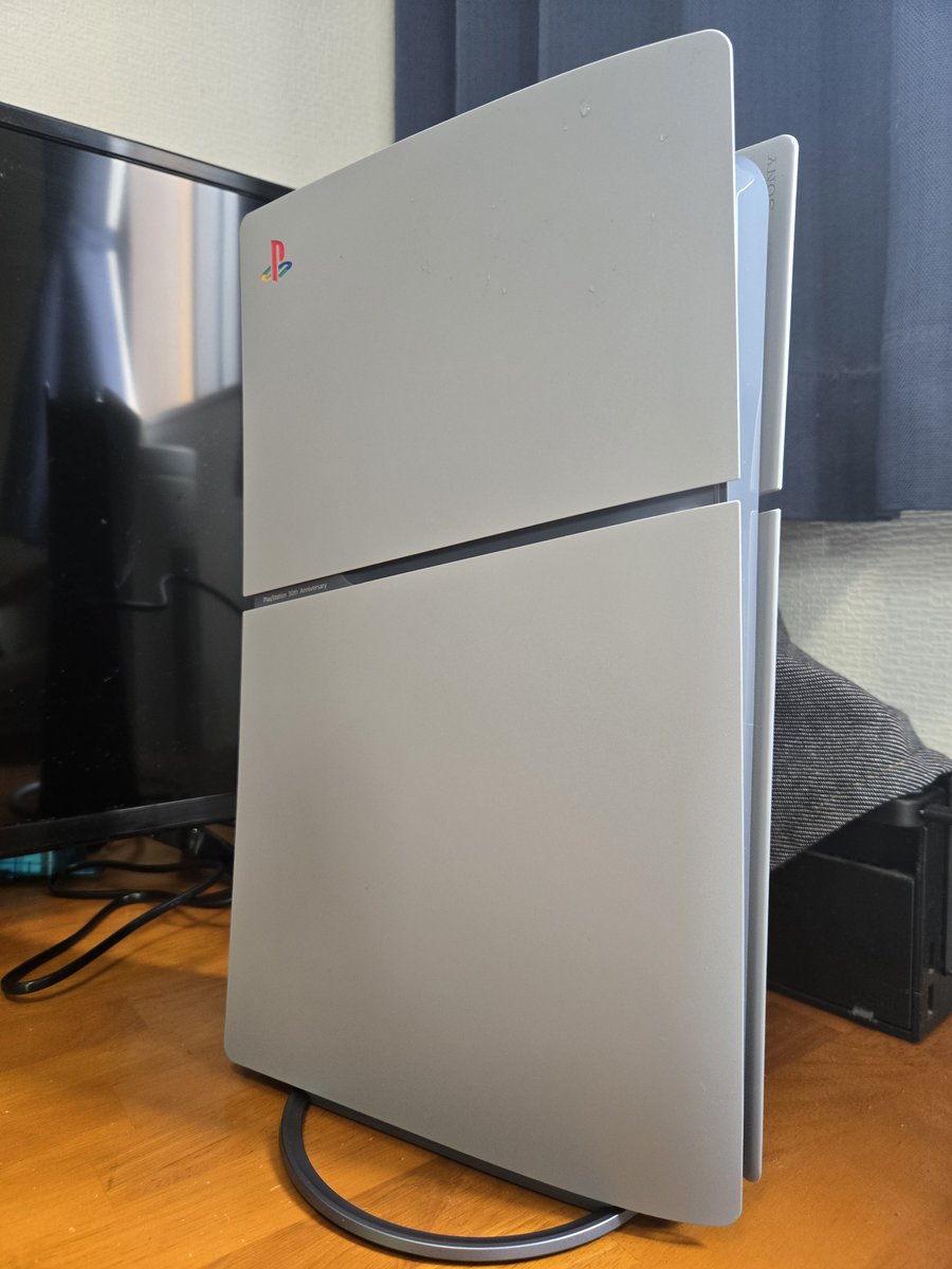 dartsdevu's tweet photo. 鬼武者と新鬼武者リリースに伴い、ついに開封‼️⁡
⁡ゲーミングPCでやってたモンハンワイルズも買い直すか悩み中･･･。 https://t.co/dJ6R2LlFGy