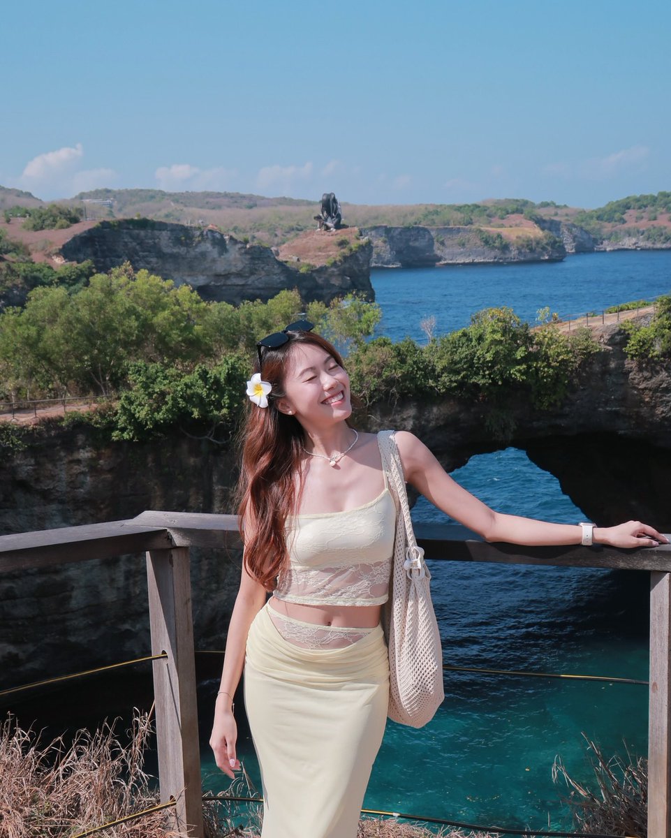 Damdehaan's tweet photo. What yall think of my friend? 😏
Let’s edit her ^
https://t.co/xR8bVJ4MGq https://t.co/HPrMKjOjyZ