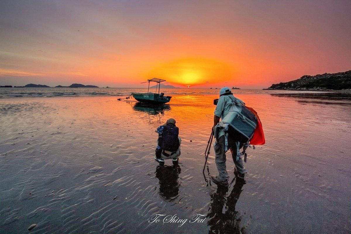 AhmedAl51853140's tweet photo. Just wrapped up a quick day trip to the coastal town—salt air, fresh seafood, and sunset views made the perfect Monday escape!， https://t.co/LII4Acqqid