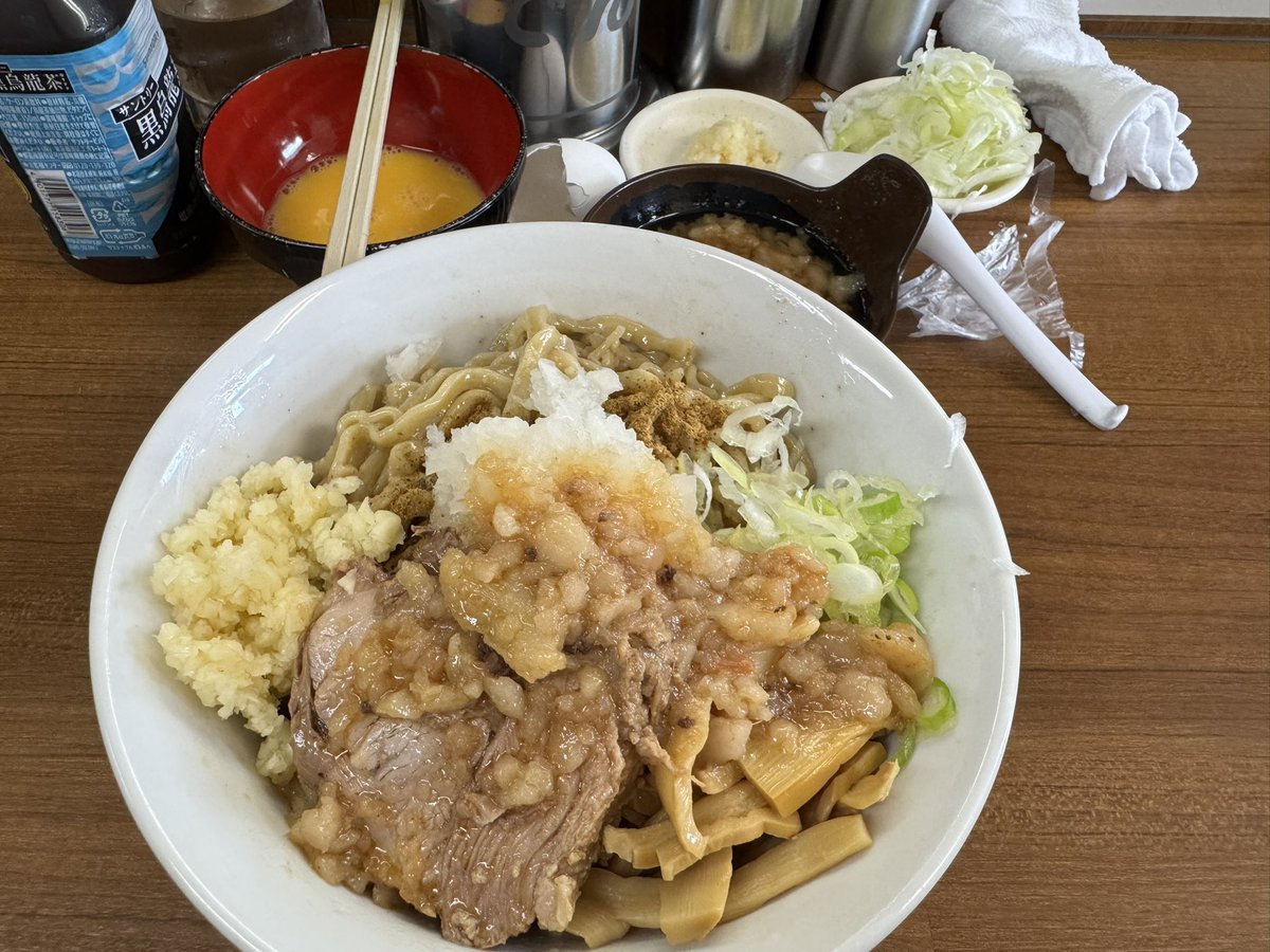 ayutaka02_02's tweet photo. ラーメン食いに行くために外出するのではなく、外出するためにラーメン食いに行くというね https://t.co/W5XHzpXpUV