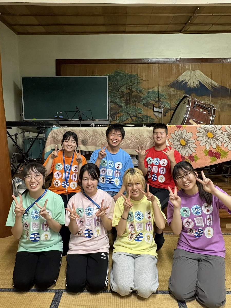 suwo_percussion's tweet photo. 🍉夏合宿 2026 8.15～20🍉

たくさん食べ、たくさん練習した5泊6日の夏合宿が終了しました♫
白雲楼の方々、OBの先輩方から様々な差し入れもいただきました！ありがとうございました✨
夏期間もっともっと成長できるよう、Percussionパート一同顔張ります❤️‍🔥
今後とも応援よろしくお願いします https://t.co/2PWp1Ugpgr