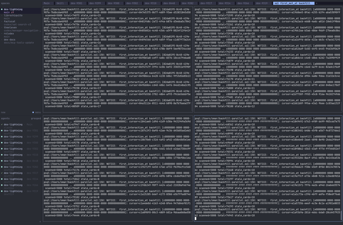 ocruzdev's tweet photo. Últimamente he estado despachando un montón de agentes con claude code y codex (10+) trabajando en paralelo en worktrees con herdr y es hermoso, pero la computadora se me pone lentísima, entonces para solucionarlo, agarré mi compu gamer que no prendía hace como 2 años y la convertí en un "servidor remoto" para que ahí ejecute esos agentes sin que mate mi computadora en el camino.

La experiencia es practicamente idéntica a lo que tenía localmente gracias a herdr, con la diferencia que mientras todo corre remoto, mi computadora sigue jalando como sin nada.

Medio like y les cuento cómo se hace eso y los convierto en 100x developers de la noche a la mañana