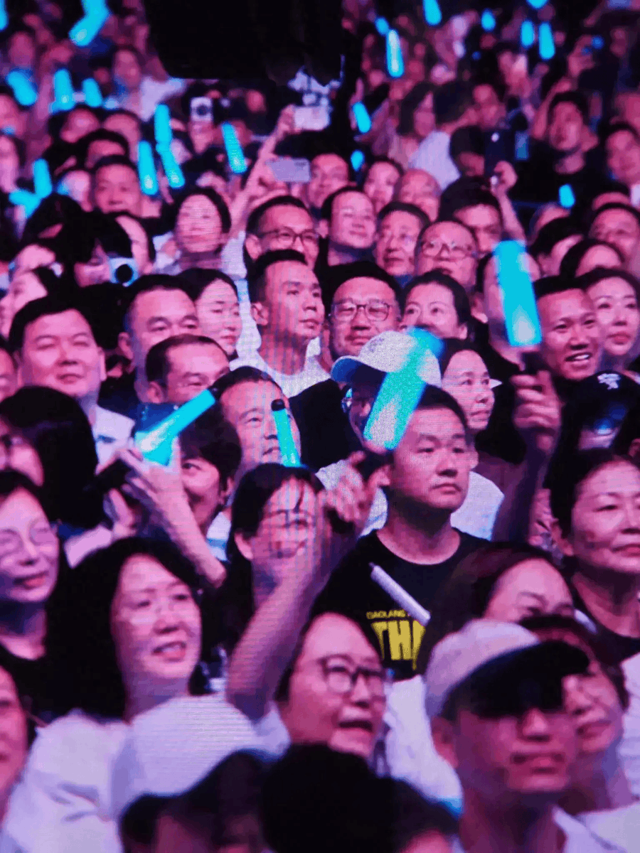 sokol152's tweet photo. Just spent the best night at the live taping of Fun u0026 Fresh Camp! Screamed, laughed, and snapped so many pics—can’t wait to rewatch the deleted bits!  #ShowTimeCamp https://t.co/hoR8WW5eh1