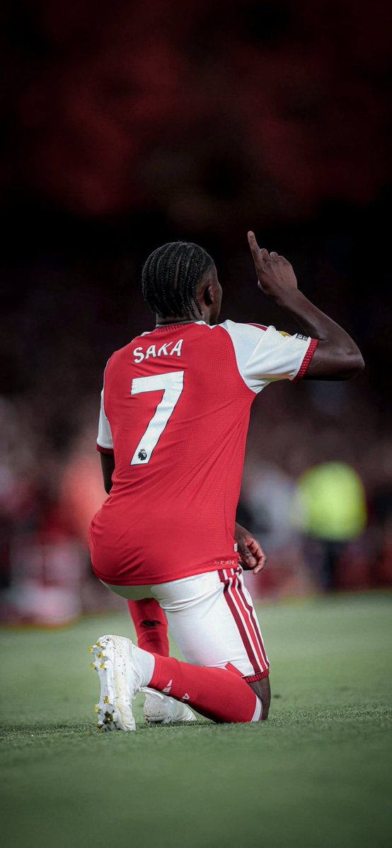 G4ANews's tweet photo. GUNNERS 🔴♣️ https://t.co/tpdEfRhzQS