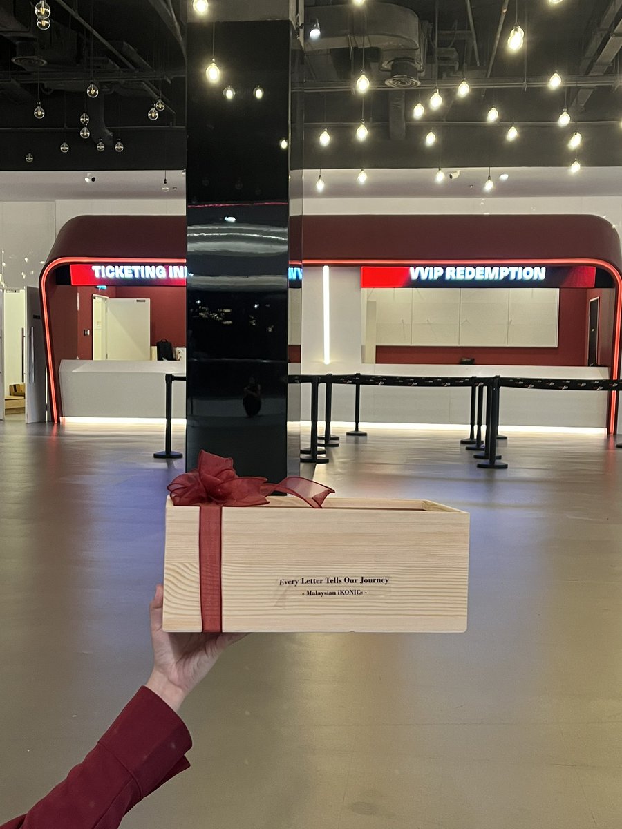 MYiKONICS's tweet photo. 📢 iKONICs!

Find us here at Level 2, IDEA LIVE for:

❤️ Letter Collection
⏰ Last collection: 2:00 PM

Come and find us! 🫶🏻✨

MYiKONICS FOUREVER WITH iKON
#iKON_FOUREVERinKL
#iKON_FOUREVER_TOUR #iKONinKL #iKON #아이콘 @iKONIC_143 https://t.co/abZXz8xkfh