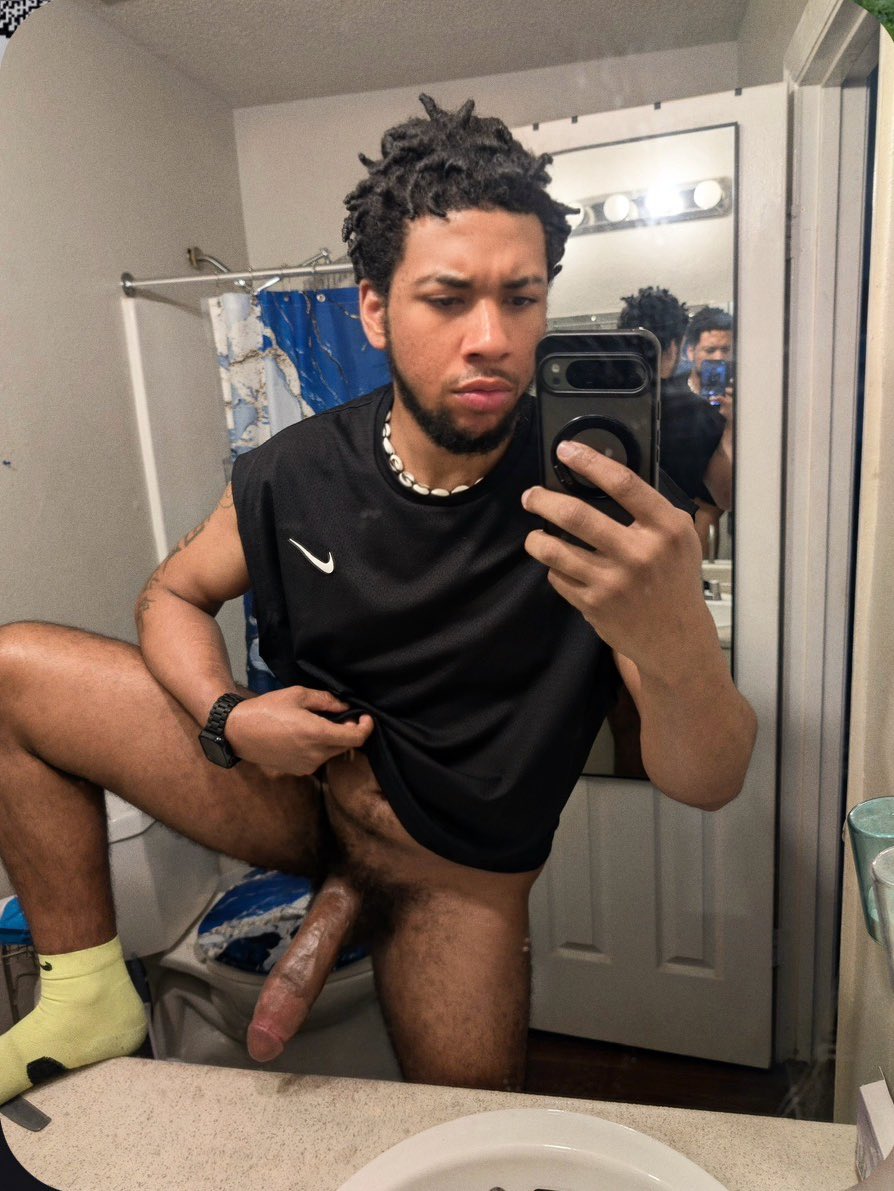 ace69papi's tweet photo. If I hit can I post the vid🤳🏽 https://t.co/5ZxJ0POF4l