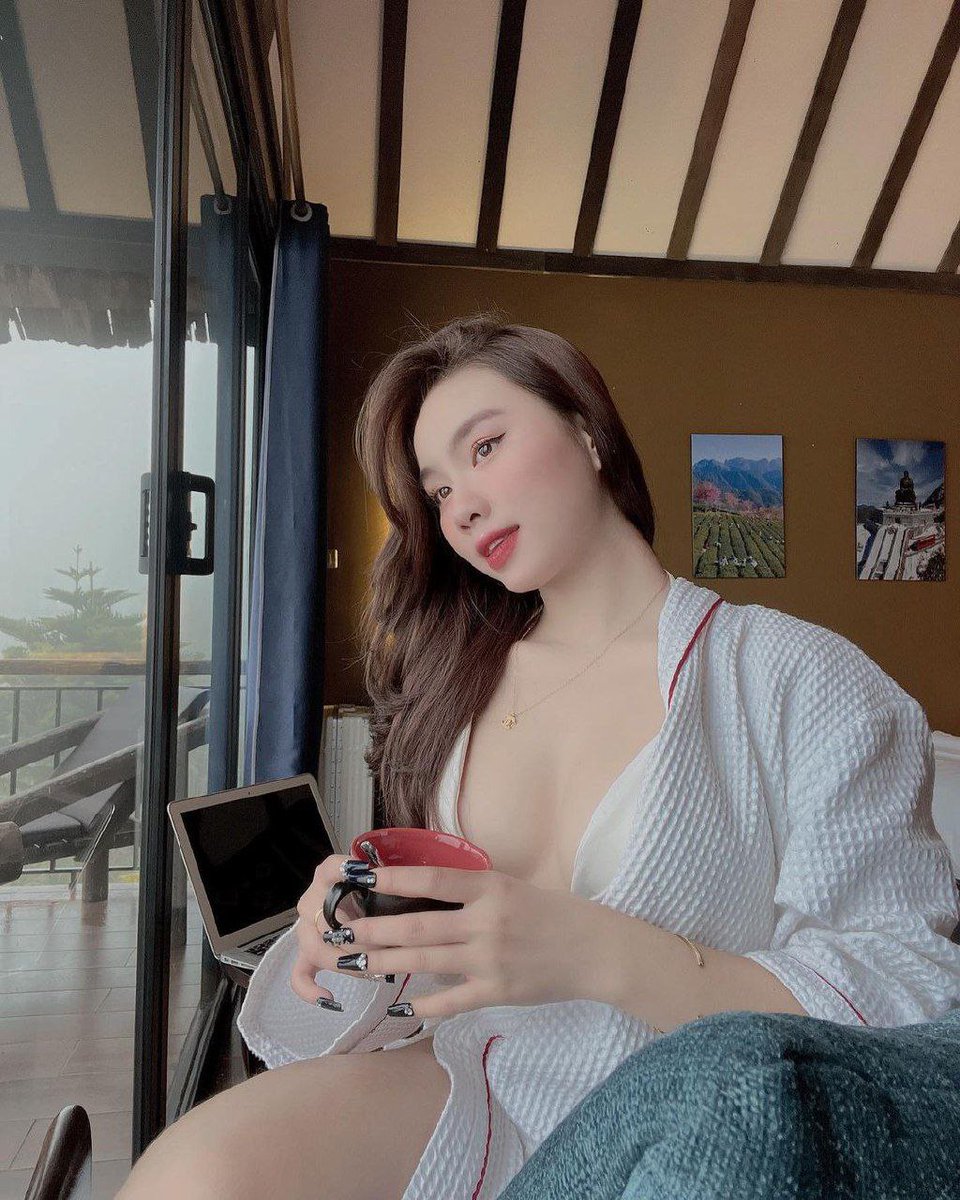 Thutraaane's tweet photo. Kím bạn nam tâm sự ạ. Vừa cải nhau với người yêu
Nó bỏ đi rồi, chấm đi t gọi.Gọi cho xem lồl luôn
✈️ LIÊN HỆ ➡️ https://t.co/RVCC7RhVgP https://t.co/H3PfuPCe8R
