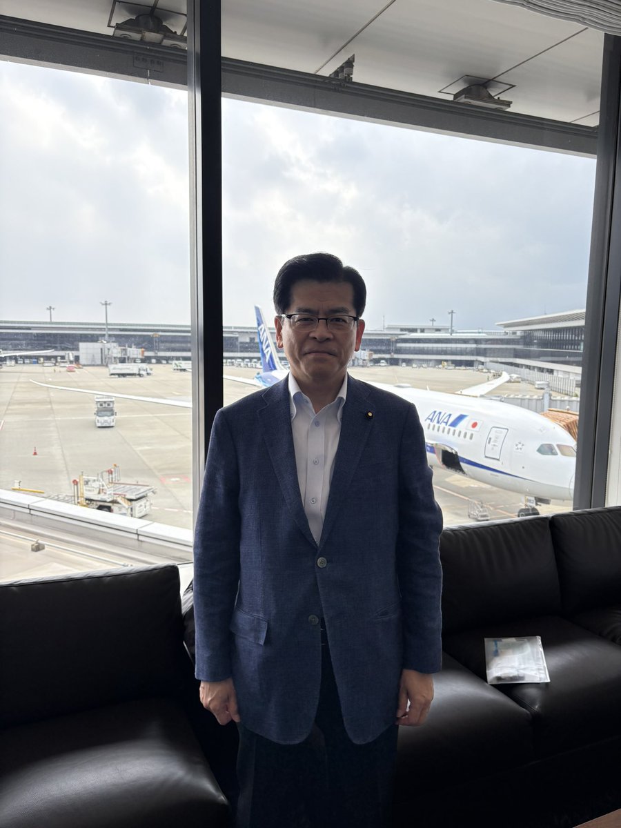 keiichi_ishii_'s tweet photo. 本日、衆議院副議長としてメキシコ合衆国、アルゼンチン共和国との親善訪問に出発します。8月30日に帰国予定です。

メキシコは来年日系人移民130周年、アルゼンチンは本年日系人移民140周年を迎えます。

記念すべき年に両国を訪問し、議会関係者や日系人、日系企業と会談・意見交換することは意義深いです。

議会間交���等を通じて両国との関係の一層の発展に寄与してまいります。