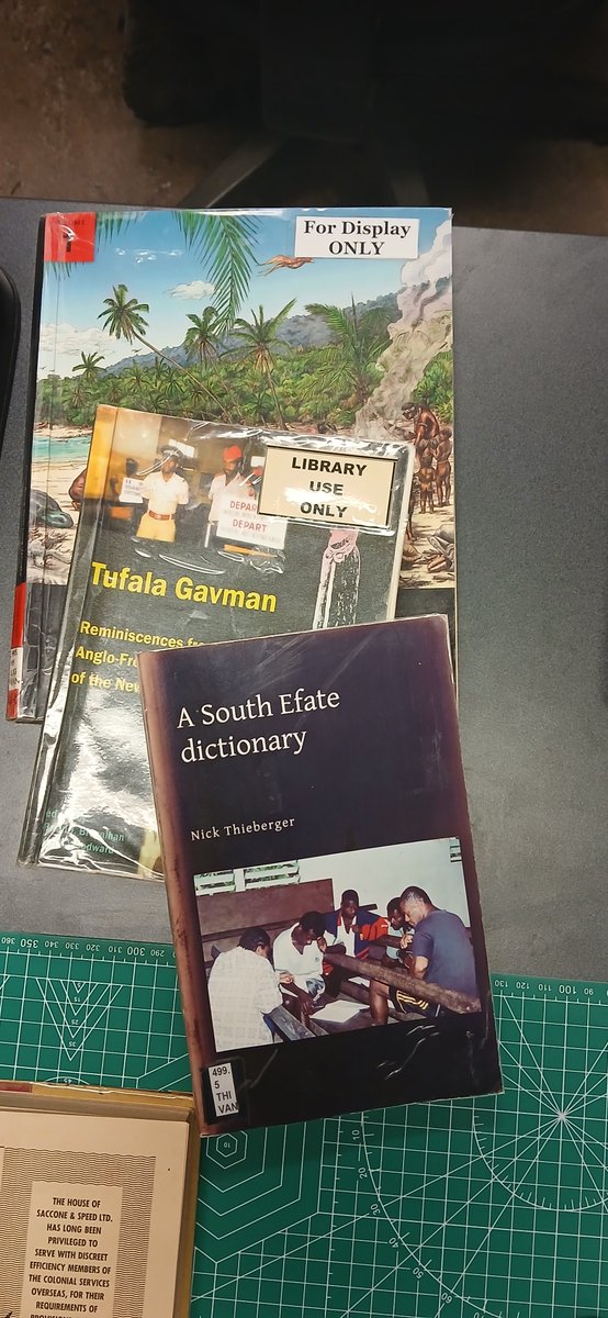 ToufauCaleb's tweet photo. When the Library circulation desk is not too busy, we take the opportunity to conserve old, rare, damaged, and paperback books. 📚❤️
We help extend life of these valuable books so they can remain on shelves and be enjoyed by future generations. #VanuatuHistory #BookConservation https://t.co/2GTDEnKYjl
