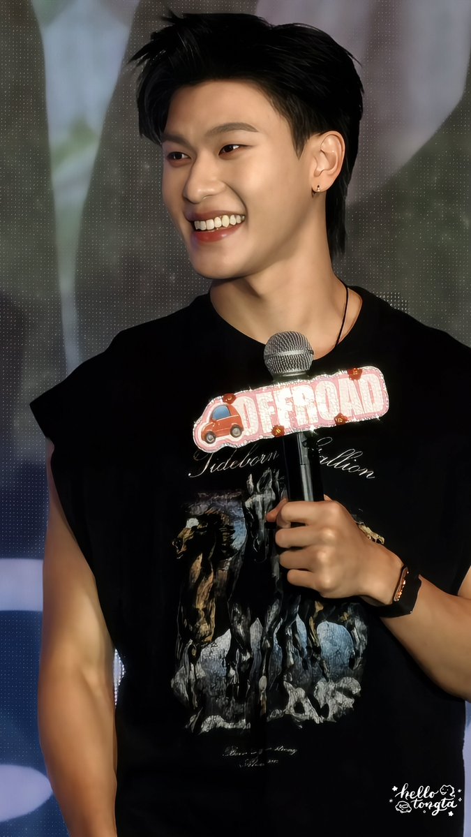 hellotongta's tweet photo. จิ๋วน้อยผู้น่ารัก ❤🚗🚗🚗🚗

DAOUOFFROAD IN HONGKONG #DAOUOFFROADFMinHONGKONG https://t.co/apIVnllpYP