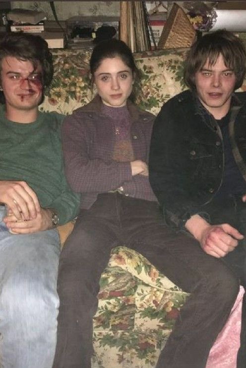 djoMrMagic's tweet photo. #strangerthings who are you in this photo? Who do you relate to the most https://t.co/VhMKZl8UlP