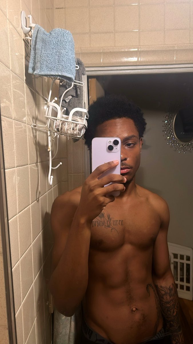 ScorpioFreakq's tweet photo. Philly fine shi, wya ?🧸♏️
 #philly #phillyfreaks #mlm #mlw #fypシ゚ https://t.co/Kf1EiQu2Jm
