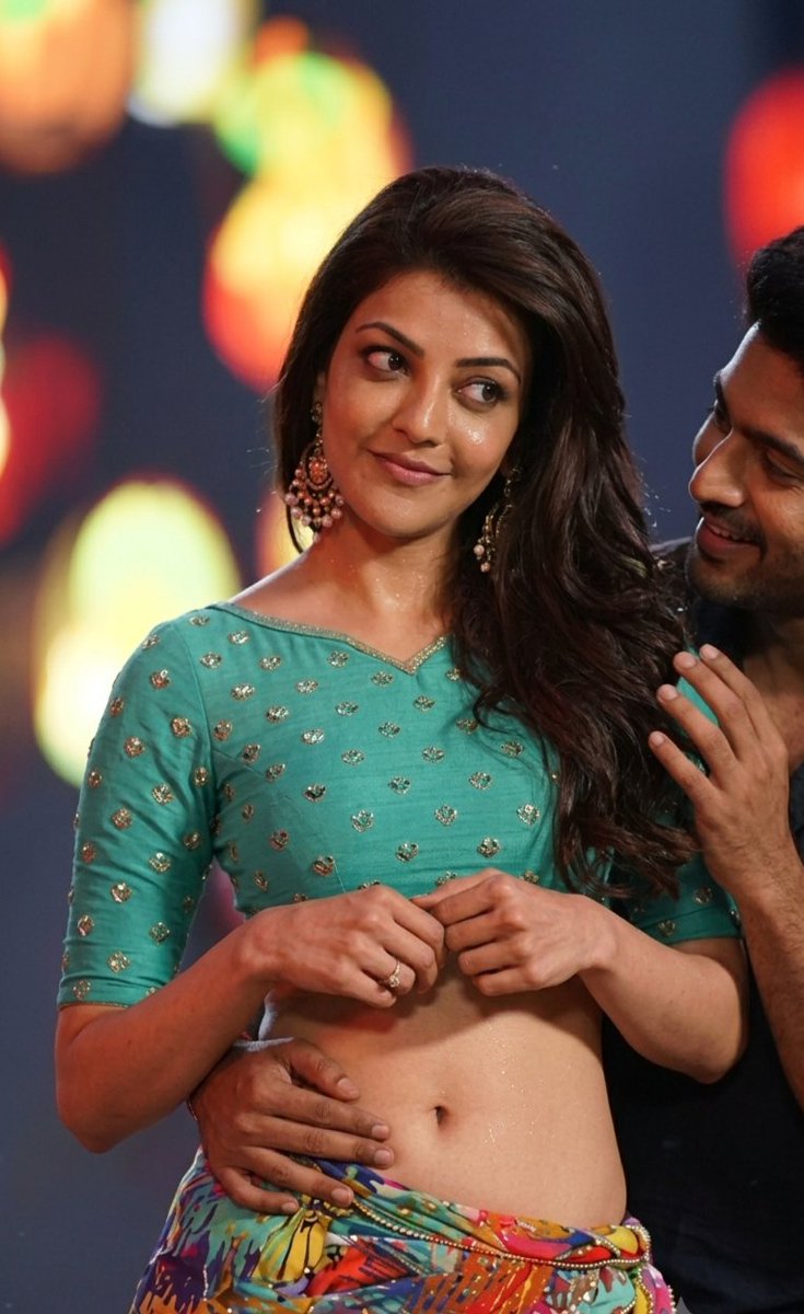 ErenBabu02's tweet photo. I like this version of her very much 🤩 
Kajal Aggarwal 😻 💐 
#kajalaggarwal https://t.co/pFB3YhGxvC