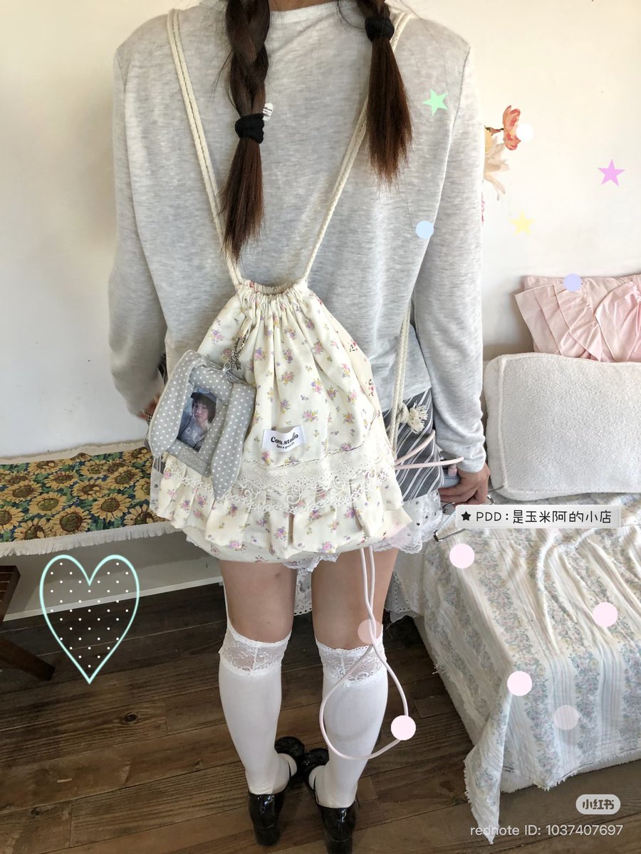 31sundae's tweet photo. corn studio ✿ summer collection

floral lace drawstring backpack 🧸
กระเป๋าเป้ ใบละ 360.- ( มัดจำ 150 ) 

size : 38 x 35 cm | จัดส่งฟรี ems 𖤐ˊ˗
รอถึงไทย 7~14 วัน หลังมีรอบส่งกลับ

#พรีออเดอร์จีน #cornstudio https://t.co/FHkvfTID47