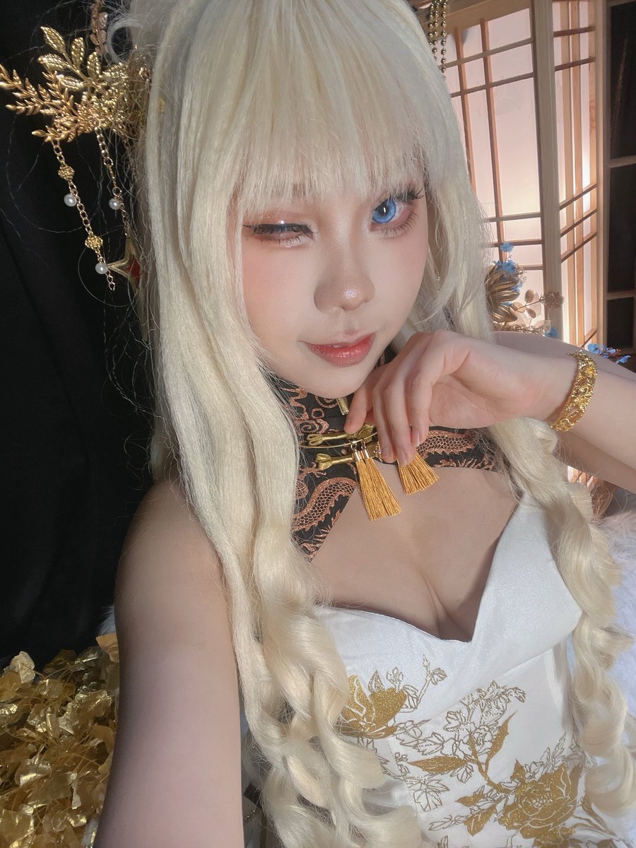 MinKai_Cos's tweet photo. 👑 Crown

#Nikke #Nikkecosplay https://t.co/kzJrcmj3L5