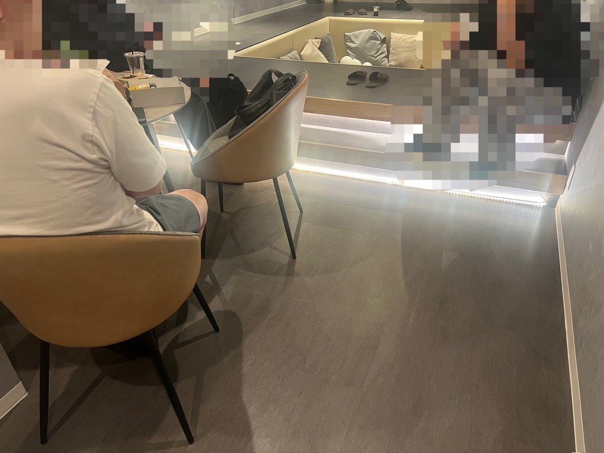 parumezan6's tweet photo. 大阪到着🔥🔥

すごく素敵な宿…🤩🤩🤩

今日も有益なやり取りいっぱい行われます！！ https://t.co/HcAjYJi7pU